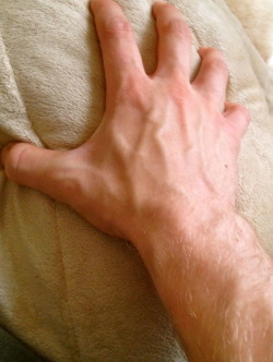 virgin-sex:  forrestfire2010:  For all my hand lovers.   Your hands are just UNF. 