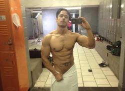 dominicanblackboy:  Sexy latin hunk Rafael