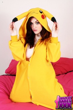 cosplaybabesxxx:  Jaye Rose stripping out of her Pikachu Kigurumi! 