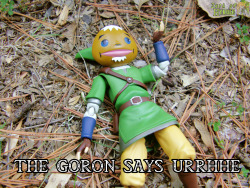 diseasedweasel:  punkphantom:  zethofhyrule:  YUS I MADE A WHAT DOES THE FOX SAY PARODY WITH FIGMA LINK!     Follow me for more Zelda and Figma Link Crazy and awesome adventures! Feel free to message me too! ~Zeth of Hyrule  this deserves thousands