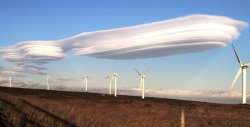ethicfail:  Nature; No Photoshop required. 1. Lenticular Clouds