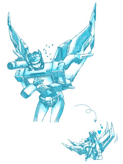 eyepod-blob:  I have no explanation I’m sorry I really like it when Soundwave has wings, OK? I’m not the only one 