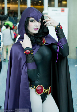 comicbookcosplay:   Raven AnimeExpo 2014 Submitted by alvinjohnsonphotography    &lt;3 u &lt;3