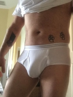 luvbriefs: Basic Editions mighty whites today, nice fitanyone want to try a pair? So as many know, Cornertime Confidential believes that making boybriefs out of adult underpants can be super cool. When considering which underpants to use for this purpose&