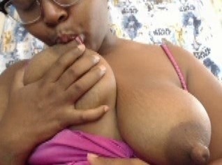 thickordie:  jrr1959:  REAL BIG NIPPLES  Damn… Dem Nipples  Those are SEXY 