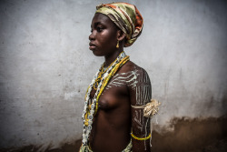See more stunning Krobo girls from Ghana on Native Nudity.