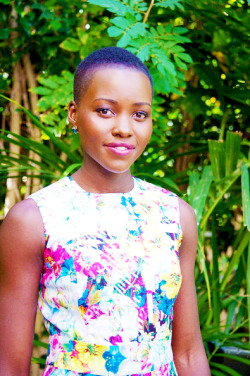 arobynsung:    Lupita Nyong’o at the ‘12 Years A Slave’ Press Conference at the Four Seasons Hotel on October 15, 2013 in Beverly Hills, California.   This flawless queen tho. 