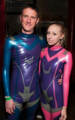 dreamerinchastity:Very cute couple! I wish I could convince my wife to do that with me. It looks like such a fun idea!!!