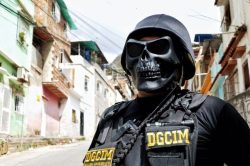 If you think this is a cosplay from Call of Duty; Ghost, think again&hellip; This is how an operative from the special police force looks like.Man, every week there’s something new happening here in this silly country