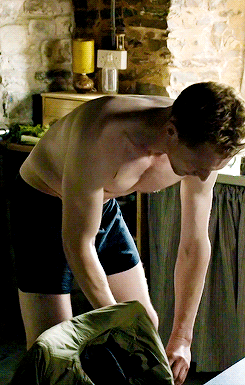 theavengers:  Tom Hiddleston in The Night Manager 