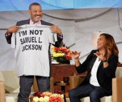 laughhard:  Morgan Freeman showing Oprah he’s not Samuel L. Jackson. 