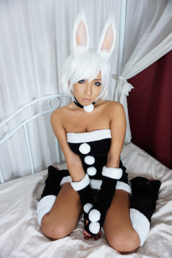 cosplayjapanesegirlidols: Cute Cosplay Girl Non (RABI RABI) 3-1 bunny hump~ ;9