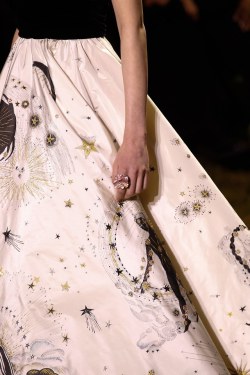 louisvuitttonn:  Christian Dior Spring ‘17 Couture