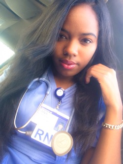 highonmelanin:champagnededdy:trebled-negrita-princess:  marquelle1553:  neptunelovedme:  Who said black people don’t contribute to healthcare?? That sounds absurd! ☝️  Good lawd. What a beauty  YAAAAAAAAAAAAS HONEY!   Yas get your money and look