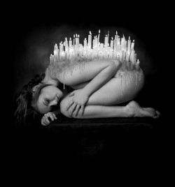 lilacqueenworld: Okay, I want to try some wax play, but maybe we could work up to it a bit more slowly? Please? Sir?