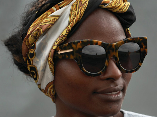 yagazieemezi:  FASHION FEATURE: New Zealand designer Karen Walker works with lensman Derek Henderson to shoot her Spring 2013 collection. Walker didn’t just employ the talents of artisans in Kenya, she had them model the looks, too. Partnering