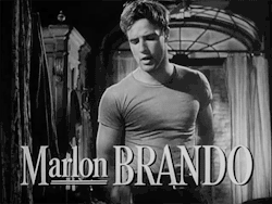 dicaprio-diaries:Marlon Brando