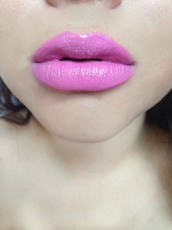 beautybykrysa:  Pink lips with a blue undertone.