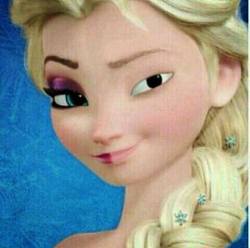 ging-ler:  le-frozenpocalypse-center:  jeans0924:  Elsa with no make up  What………………………………………………………….  I THINK SHE WOULD STILL HAVE EYELASHES AND BLUE EYES 