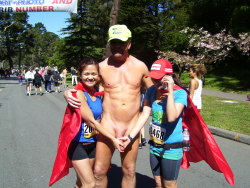 Theoriginalnakedrunner:  Getting Some Helping Hands And Making Friends As I Parade