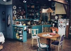  Dont even try to deny the fact that this was the best kitchen in the entire world and still is. 