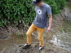 wetjason28:  So hot with that telltale piss stain in your chinos  HOT!