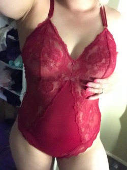 misspollyx:  Wearing lingerie to work ;)