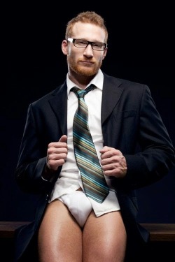 gaycomicgeek:  http://gaycomicgeek.com/hot-sexy-male-gingers-the-week-is-almost-over-nsfw/  I like to entice people to look forward to the end of the week. Tomorrow is Friday, so all should be much better for the vast majority of you guys out there. So