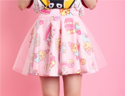 kawaii-finds:  Kawaii Strawberry Cake Skirt  ฬ.00   Free Shipping USE MY CODE ”FETSU” FOR 10% OFF 