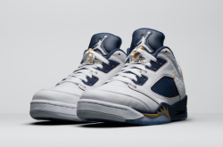 kickzzondeck:  Air Jordan 5 Low “Dunk From Above”Colors: White-Navy Blue/Golden YellowRelease Date: Spring 2016Like and reblog if you like this upcoming releasehttp://kickzondeck.visualfunnies.com/air-jordan-5-low-dunk-from-above-collectionClick link