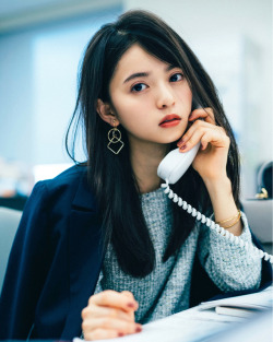 omiansary27:    もしも齋藤飛鳥がOLだったなら This is actually expectation of Japanese office life but reality looks different :Q