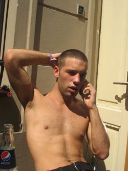 ksufraternitybrother:  FRENCH DUDE IS HUNG AS A HORSE! KSU-Frat Guy: Over 98,000 followers and 66,000 posts.Follow me at: ksufraternitybrother.tumblr.com 