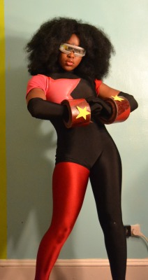 zumainthyfuture:  tordles:  willowwish:  So I never posted my finished Garnet cosplay. Sowwy~ I get so excited during cons, I never really take formal pictures.  oH MY GOOOOODDDD  God is good. 