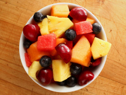 garden-of-vegan:  Fruit salad: watermelon, cantaloupe, pineapple, blueberries, and cherries.