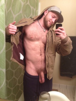 deviantotter:  Drunk selfie I just sent to some woofy dude I wanna breed