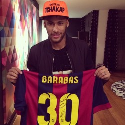 fzneymar:  Neymar signed shirt for a friend from Alex Song  Photo posted by @17alexsong via instagram (12.12.2014)