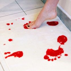 takethedamncash:  Bath / Shower mat that turns red when wet