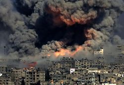 nikolawashere:eee-why-kay: &ldquo;And as things fell apart, nobody paid much attention.&rdquo; Recent picture taken in Gaza.  Fuck.. On the same planet but worlds apart. Poor people.