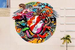 supersonicart:   Versace x POW! WOW! Mural by Tristan Eaton. To celebrate their brand new flagship store in Hawaii, Fashion giant Versace worked with POW! WOW! to create an equally giant mural in downtown Honolulu by world renown artist Tristan Eaton.