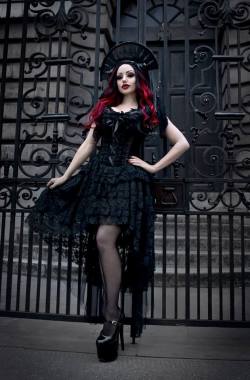 gothicandamazing: Model: Dani DivineOutfit: Burleska CorsetsHeaddress: Jaded JewallPhoto: Richard Mills Welcome to Gothic and Amazing | www.gothicandamazing.com 