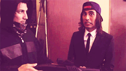 punkrockbands:  vic’s facial expressions are the actual best