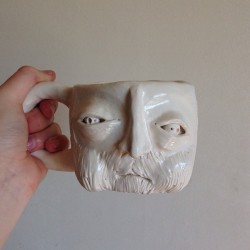 a-lovely-afterthought:   Beard cup 👨  I very seriously need this mug 