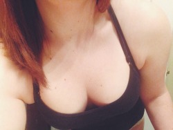 deesdirtydelicates:  I’m obsessed with my boobs this morning.