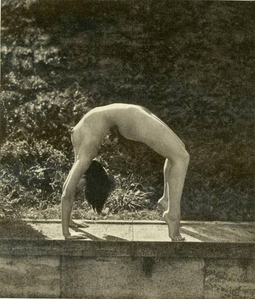 hauntedbystorytelling:  Bending backwards, ca. 1927  Paul Jsenfels :: Nude, ca. 1927. Photographed at the Herion Dance School in Stuttgart. | src and hi-res liveauctioneers
