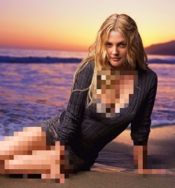 censored-by-chloe:  Here’s Drew Barrymore censored… Drew Barryless