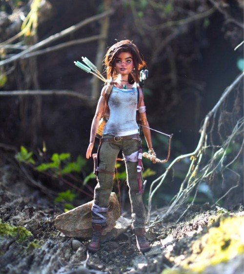 And here is my second @barbie made to move custom!! I got inspired by @hextian ‘s own Lara Croft video so I decided I wanted to do the Lara from the newest games WHICH I LOVE @tombraider @crystaldynamics @squareenix Thank you for making such an awesome