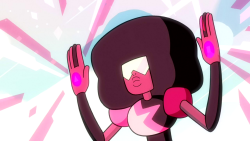 gemanthem:  THIS IS THE GARNET OF PROTECTIONIF YOU REBLOG IT YOU WILL BE SAFE FROM THE HARM OF CHAIN BLOG POSTS She is your square mom protector.  