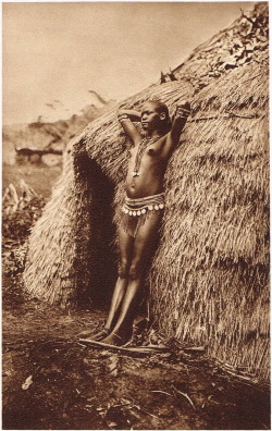 oldalbum:Joseph Steinlehner - Kenyan Female Nude, 1920s