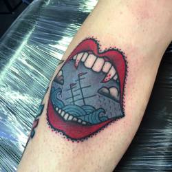 ballsytattoo:  Did a little surprise one in some spare time too #swallowsanddaggers #boldandclean #bright_and_bold #traditionaltattoo #traditional #tattoo #tattoos #mouth #lips #looselipssinkships #tradtattoos #ship #sinking #storm 