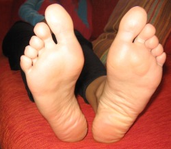 barefootgals::P
